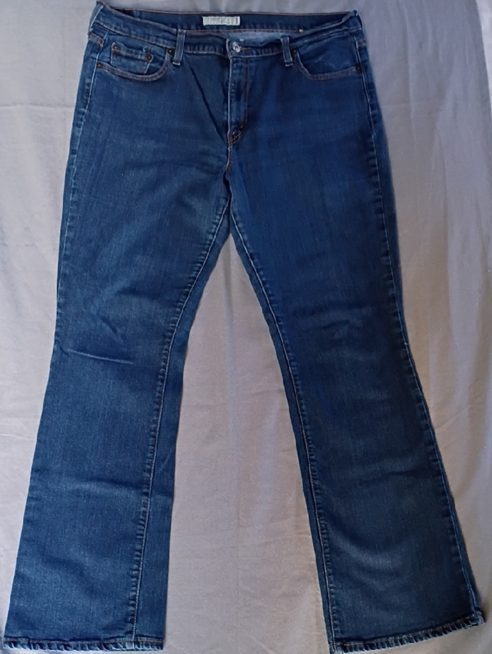 Levi's 515 Classic Women's Dark Blue Bootcut Jeans  Size 16